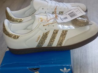 Zapatillas Adidas Samba Blancas y Doradas Talla 37
