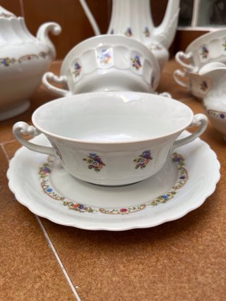 Juego de consomé de porcelana