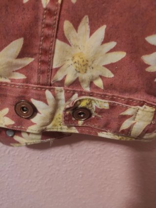 Chaleco vaquero estampado flores