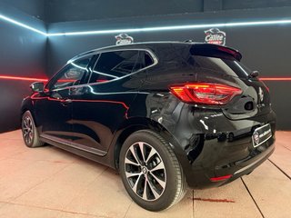 Renault Clio 2023