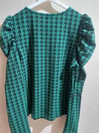 Camiseta Shein manga larga verde/negro Talla L