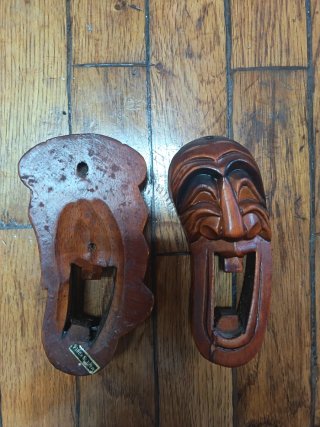 Máscaras Hahoe de madera tallada
