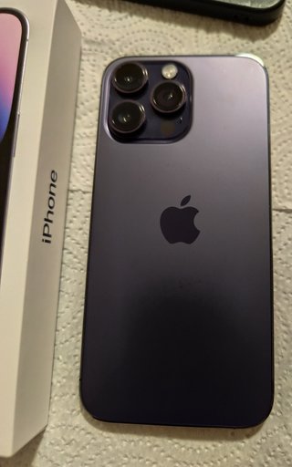 iPhone 14 Pro Max Morado