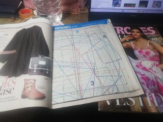 4 revistas moda con patrones sin usar