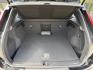 VOLVO XC40 1.5T3 163CV MOMENTUM PRO 2020 100.000KM