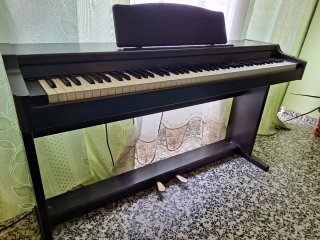 Piano Eléctrico Roland Usado