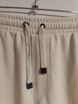 Bermuda de chico talla XXL de Álvaro Moreno nueva.