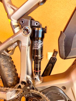FocusJAM²eléctrica doble batería756Wh ShimanoE8000