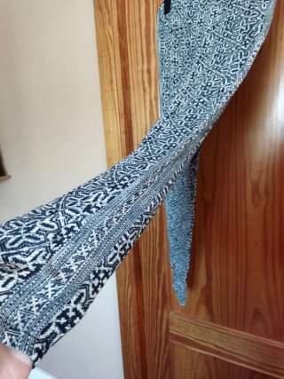 Pantalón MANGO