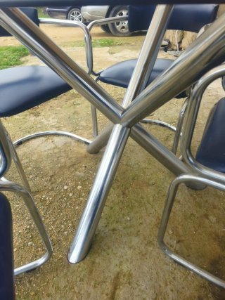 Mesa vintage diseño italiano + 4 sillas