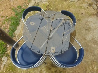 Mesa vintage diseño italiano + 4 sillas