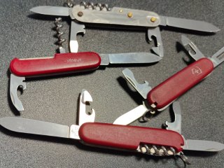 Confezione di coltelli multiuso Victorinox