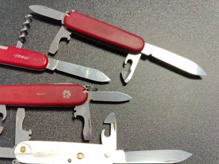Confezione di coltelli multiuso Victorinox