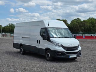 Iveco Daily 2023 VAN 35S 16V 2.3TD Manual