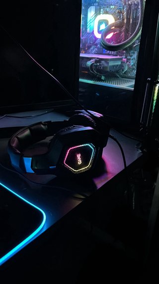 Ordenador gamer muy bien cuidado