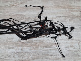 Fuente Corsair CX750m (750W)