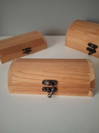 3 Cajas de Madera con Cierre Metálico