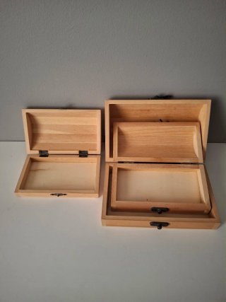 3 Cajas de Madera con Cierre Metálico