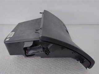 Peugeot 9677995177 guantera salpicadero 308 146745