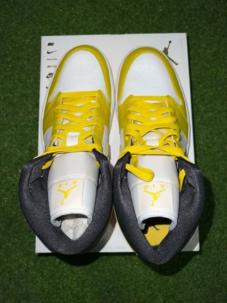 Nike Jordan 1 Mid Amarillo Blanco Talla:44 sin caj