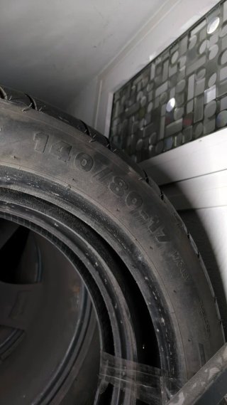 Neumáticos Michelin Pilot 110/80/18 y 140/80/17