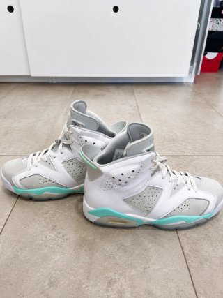Jordan 6 Gris Blanco Menta