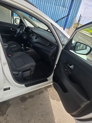 KIA Carens 2014
