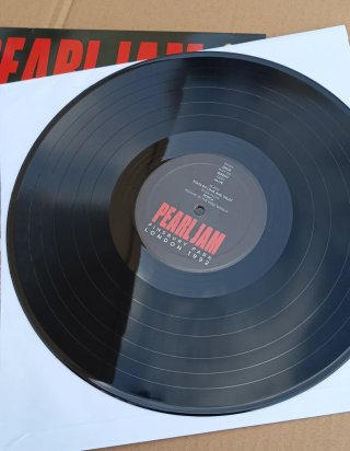 Pearl Jam LP - Finsbury Park London 1992