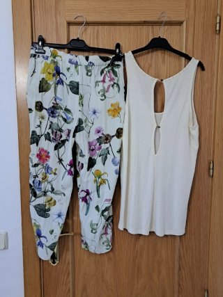 Conjunto Zara Pantalón Estampado y Blusa