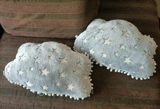 Lote 2 cojines nube estrellas