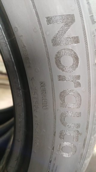 NEUMATICO 205/50R17