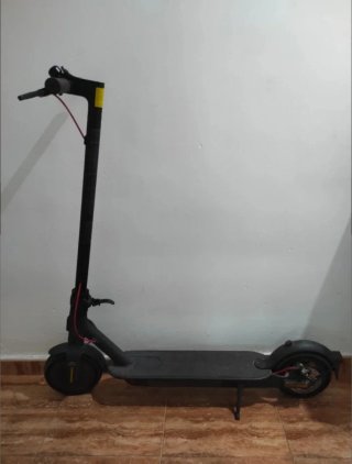 Patinete Eléctrico Negro