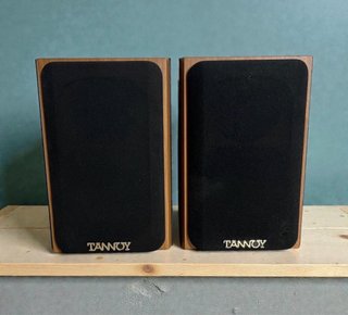 Altavoces Tannoy Mercury mR Cherry HiFi