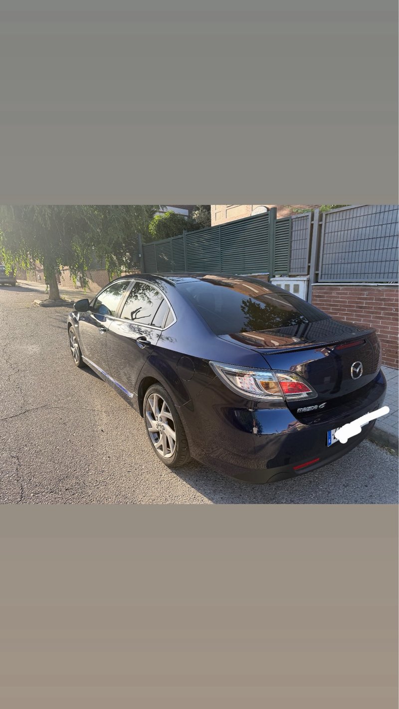 Mazda 6 2010 - foto 1