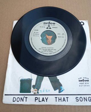 Adriano Celentano - Don't Play That Song