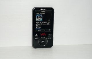 Sony Walkman NWZ-E436F 4GB Radio Negro