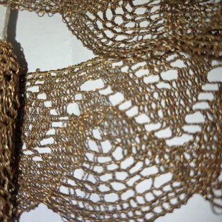 Galón antiguo hilo de oro puntilla hojilla