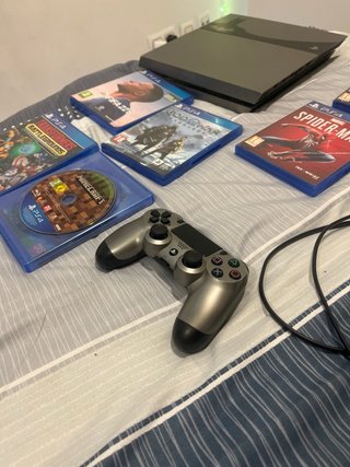 PS4 Edición Batman 500GB + 6 Juegos + mando