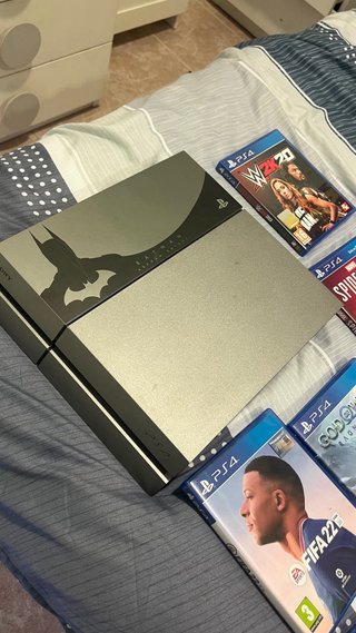 PS4 Edición Batman 500GB + 6 Juegos + mando