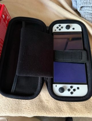 Nintendo Switch OLED - Como nueva