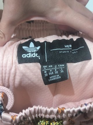 Pantalones Adidas x Her Studio London