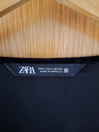 Vestido negro Zara terciopelo