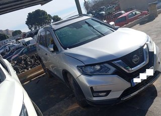 Aletín del der nissan x-trail (t32) acenta 438085