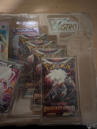 Pack Cartas Pokémon VASTRO Zoroark de Hisui