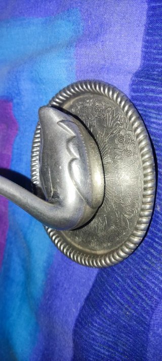 Porta anillo cisne plateado