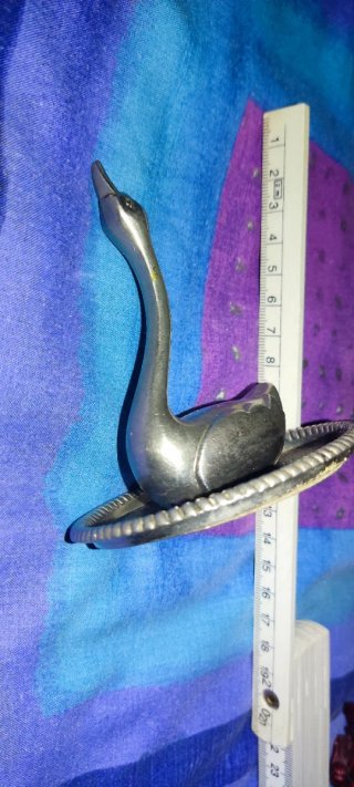 Porta anillo cisne plateado