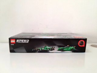 LEGO 76925 Aston Martin Vantage Safety Car & AMR23
