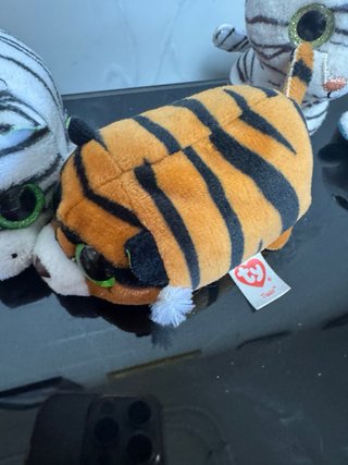 Lote 6Peluches Animales ojos grandes