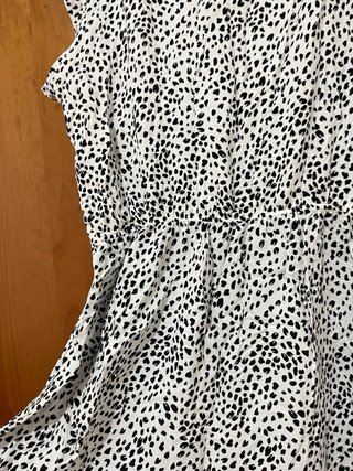 Vestido estampado preto e branco