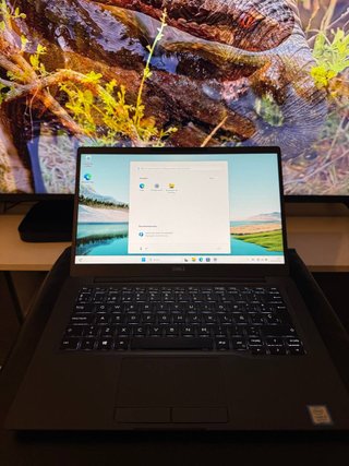 Ordenador portátil Dell i5 8 Generación